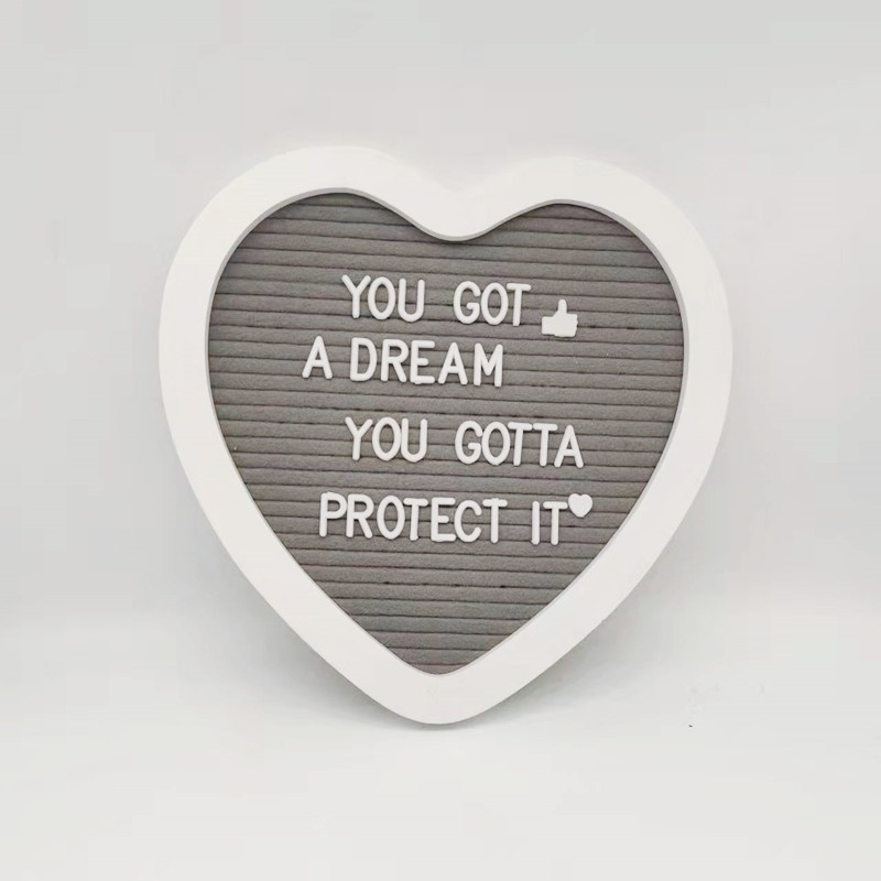 Heart Shape Felt Message Board